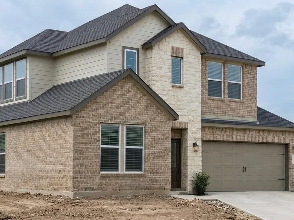 3010 Pasture Ln