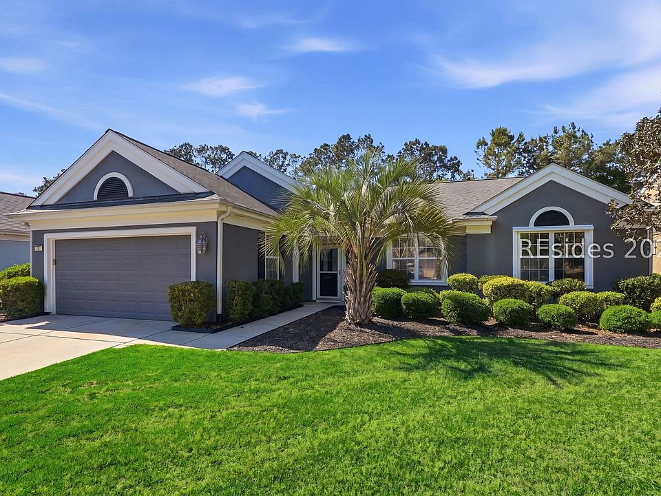 1st image of 10 Fairforest Ln