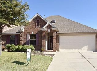 9828 Stripling Dr, Fort Worth, TX 76244