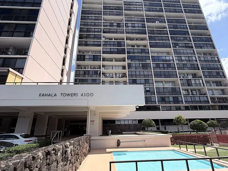 4300 Waialae Ave #B905 — Photo 23