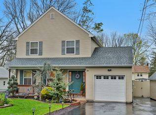 10 Northwestern Ave, Butler, NJ 07405
