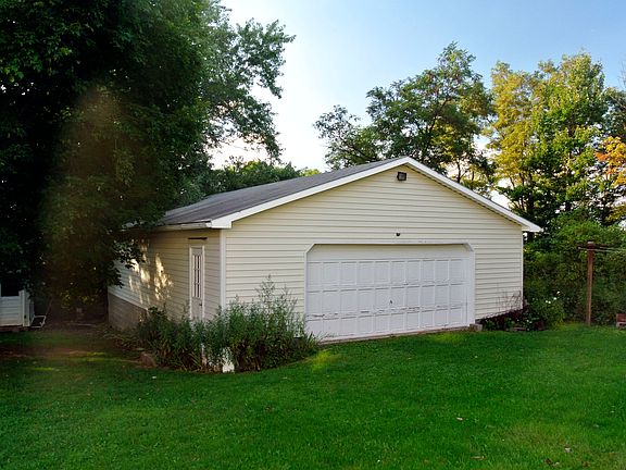 30' x 40' Detached Garage