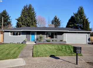 12829 SE Madison St, Portland, OR 97233