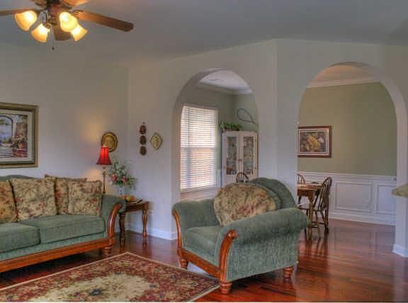 5th image of 1207 Timber Creek Dr