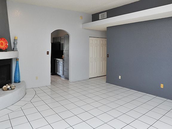 4th image of 6072 N Serendipity Ln