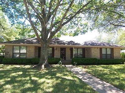 1st image of 3401 Mesquite Dr