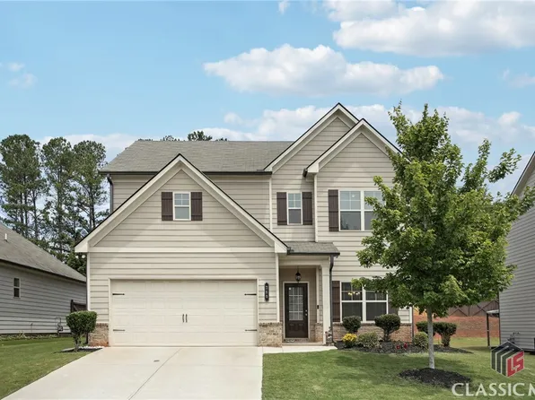 260 Brighton Park Circle, Hoschton, GA 30548