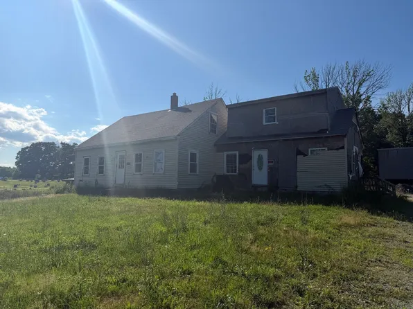 92 Chace Rd, East Freetown, MA 02717