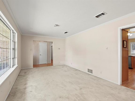 5th image of 523 Parkview Ln