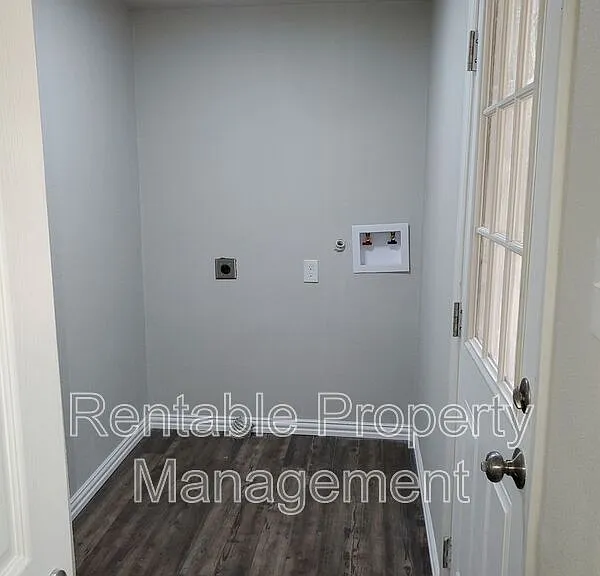 8012 Chaparral Dr — Photo 7