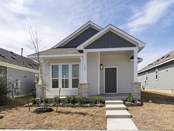 0_Craftsman house featuring a porch