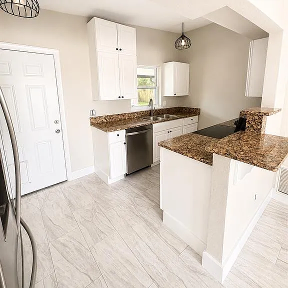 468 Clemson Dr — Photo 18