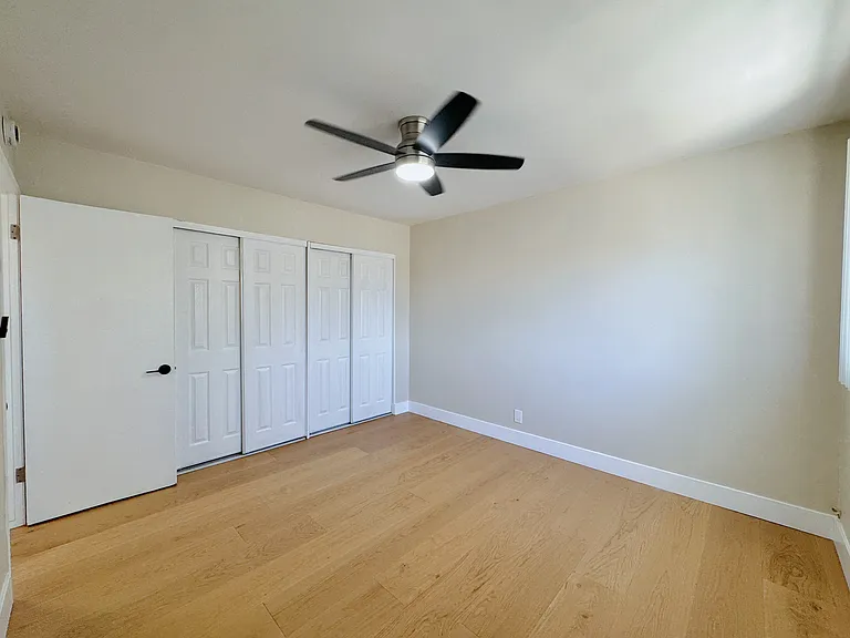 135 N 5th St #G — Photo 15