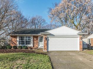 9013 Hackberry Ave, Plymouth, MI 48170