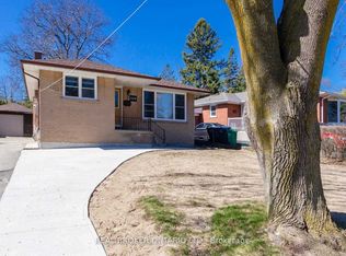2276 Bostock Cres, Mississauga, ON L5J3T1