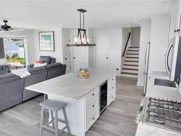 2155 Fairfield Beach Rd — Photo 19