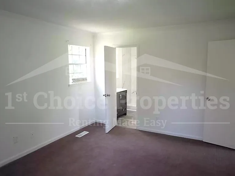 5010 Darlene Dr — Photo 12