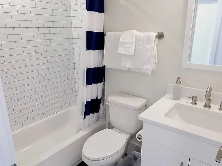 843 Upshur St NW #301 — Photo 13