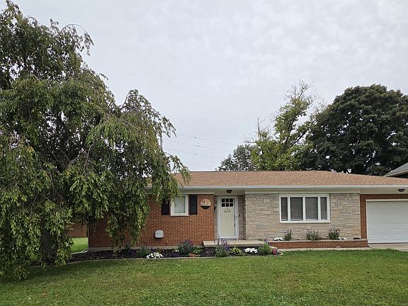 2nd image of 14 Walnut St