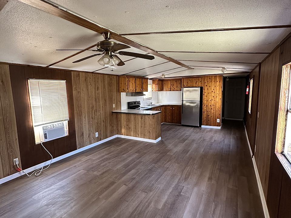1st image of 130 Dakota Dr