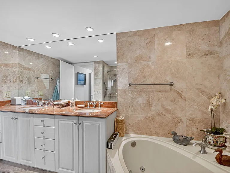3589 S Ocean Blvd #608 — Photo 24
