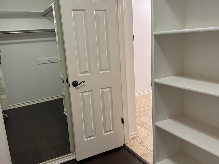 7117 Holly Square Ct — Photo 15