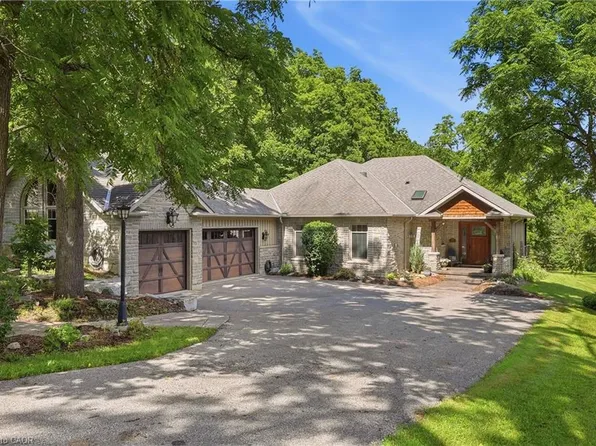 265 W River Rd, Cambridge, ON N1R 5S5