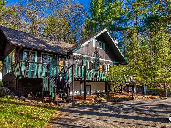 4th image of 621 Ausable Dr