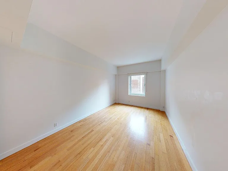14 W 14th St #3C — Photo 7