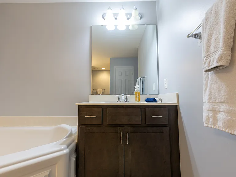 3214 Henrietta St — Photo 11