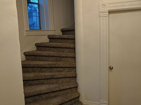 4th image of 728 E Nibley View Ct