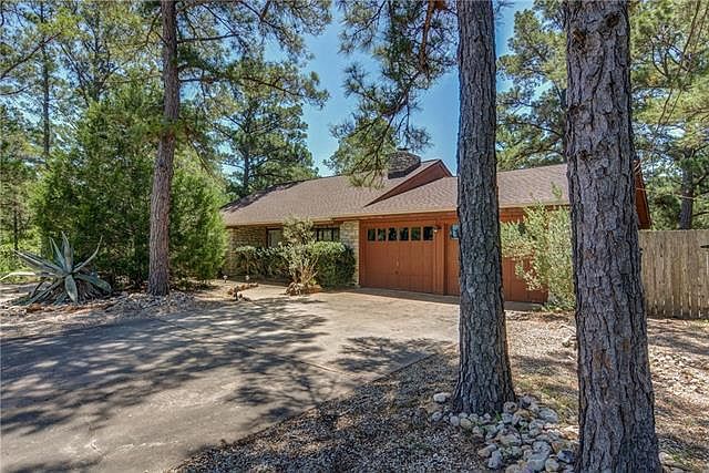 1st image of 121 Kohala Ln