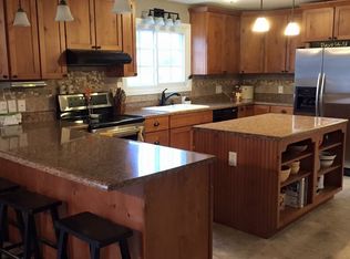 35017 Us Highway 36, Macon, MO 63552