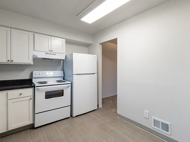 Edgemont Park Townhomes — Photo 18