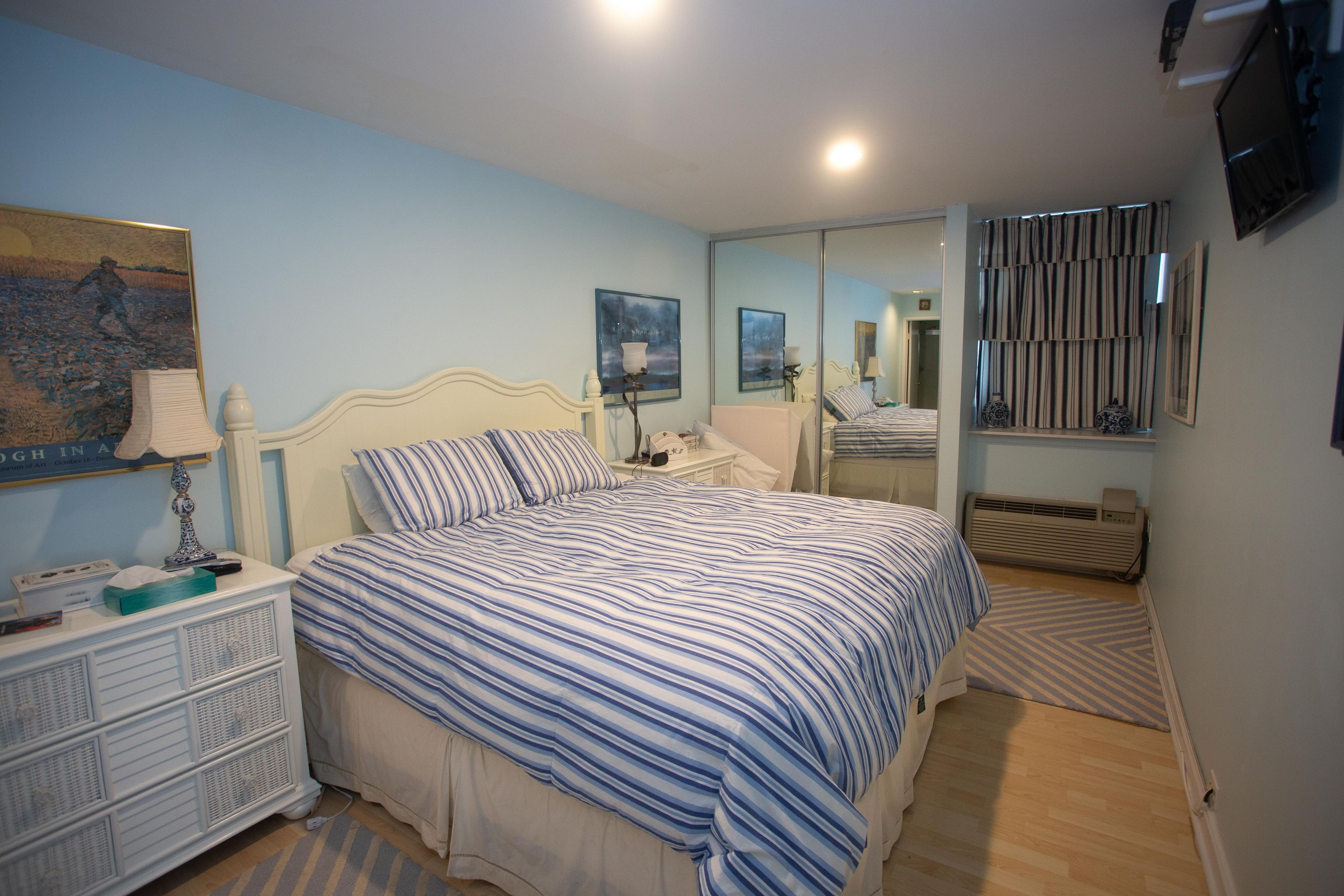 253 Dune Rd Yardarm Unit 55, Westhampton Beach, NY 11978 Out East