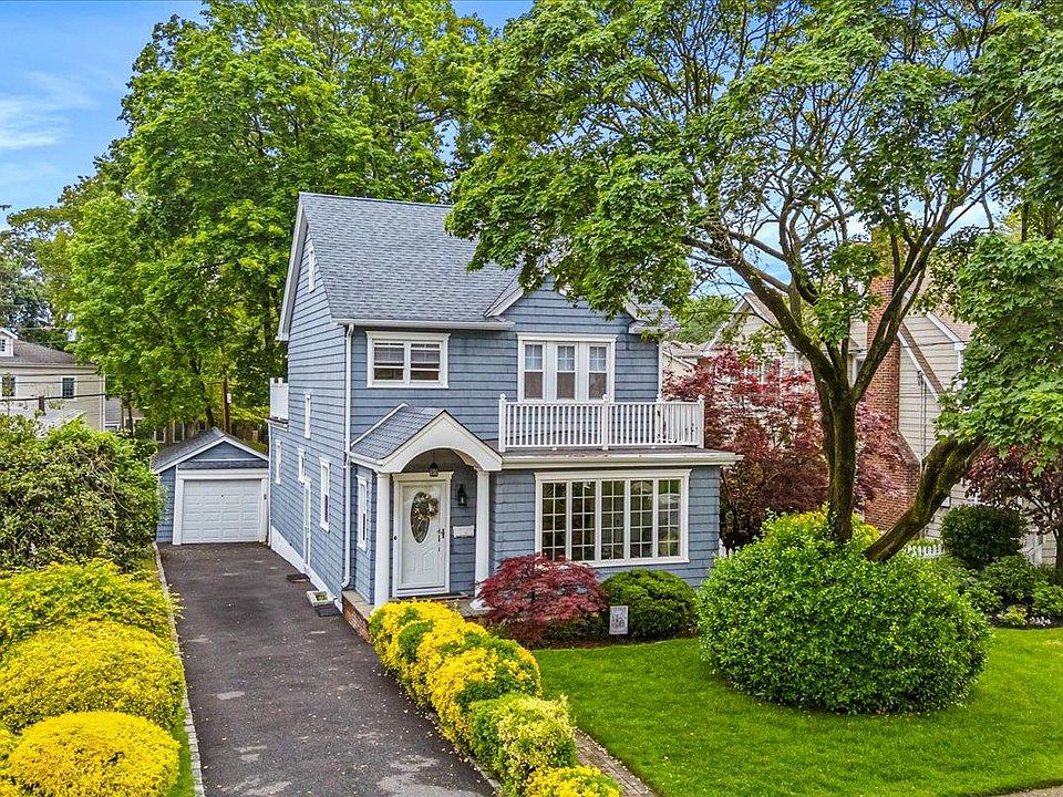 1st image of 23 Beechwood Avenue