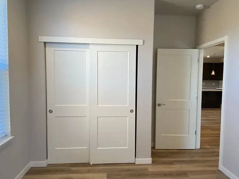 240 Silver Bend Way — Photo 10