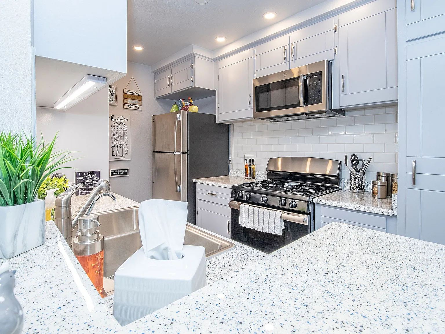 Agave Ridge Apartments — Photo 4