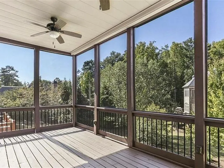 1762 Buckhead Ln NE — Photo 12