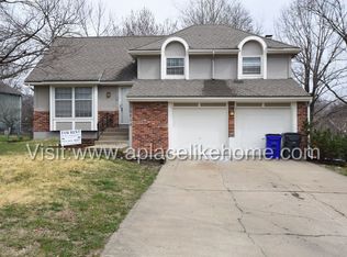 16604 W 142nd Cir, Olathe, KS 66062