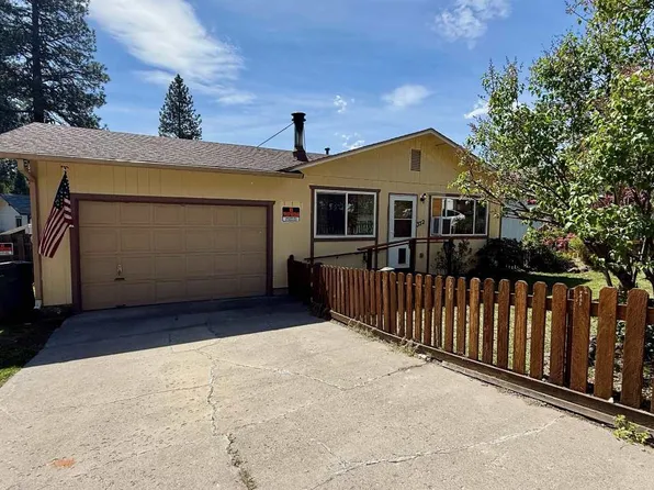 372 Sullivan Ave, Weed, CA 96094
