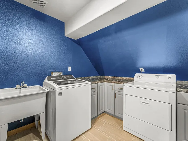 Laundry Room Cabinet