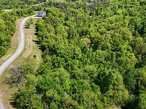 2nd image of 2004 Turners Landing Rd
