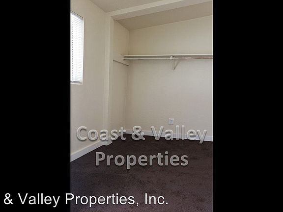 5th image of 11060 Crane St