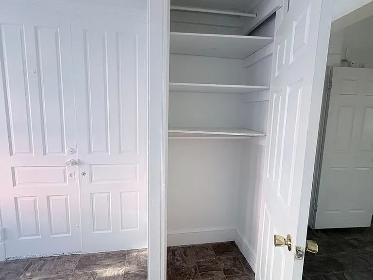 207 S Pine St #1 — Photo 5