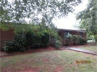 514 E 16th St, Newton, NC 28658