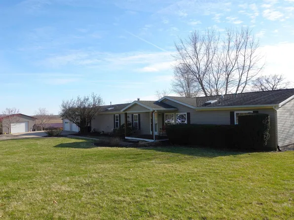 540 State Route 97, Maquon, IL 61458