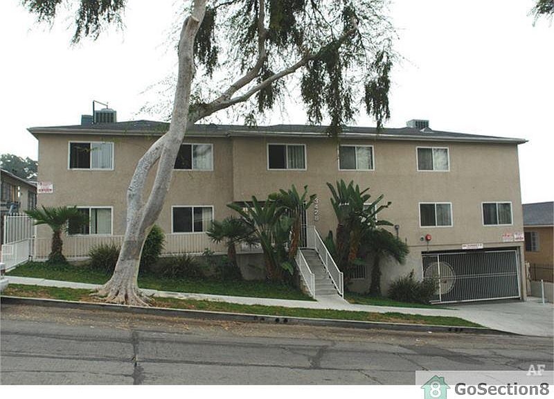 1st image of 3428 Drew St APT 114