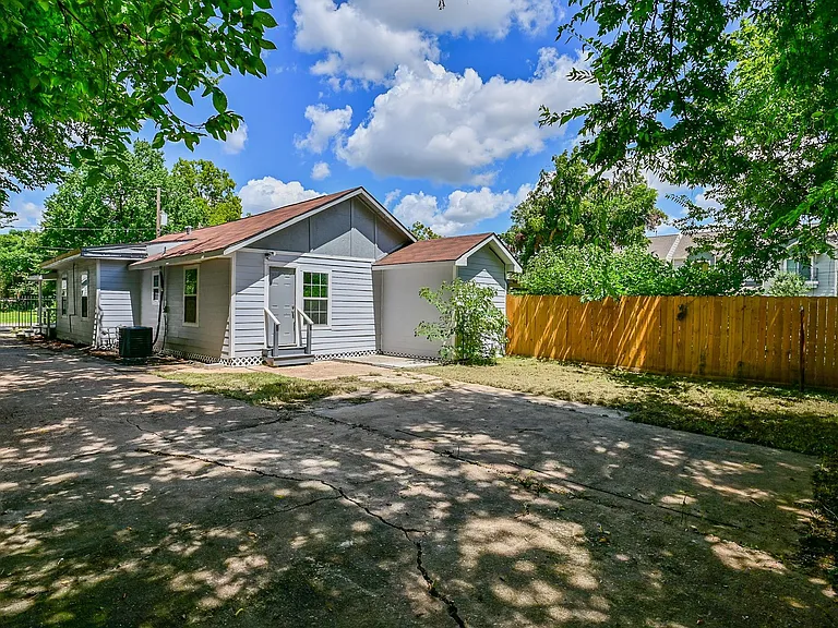 4714 Nichols St — Photo 29