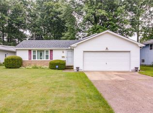 5311 Seven Pines Dr, Lorain, OH